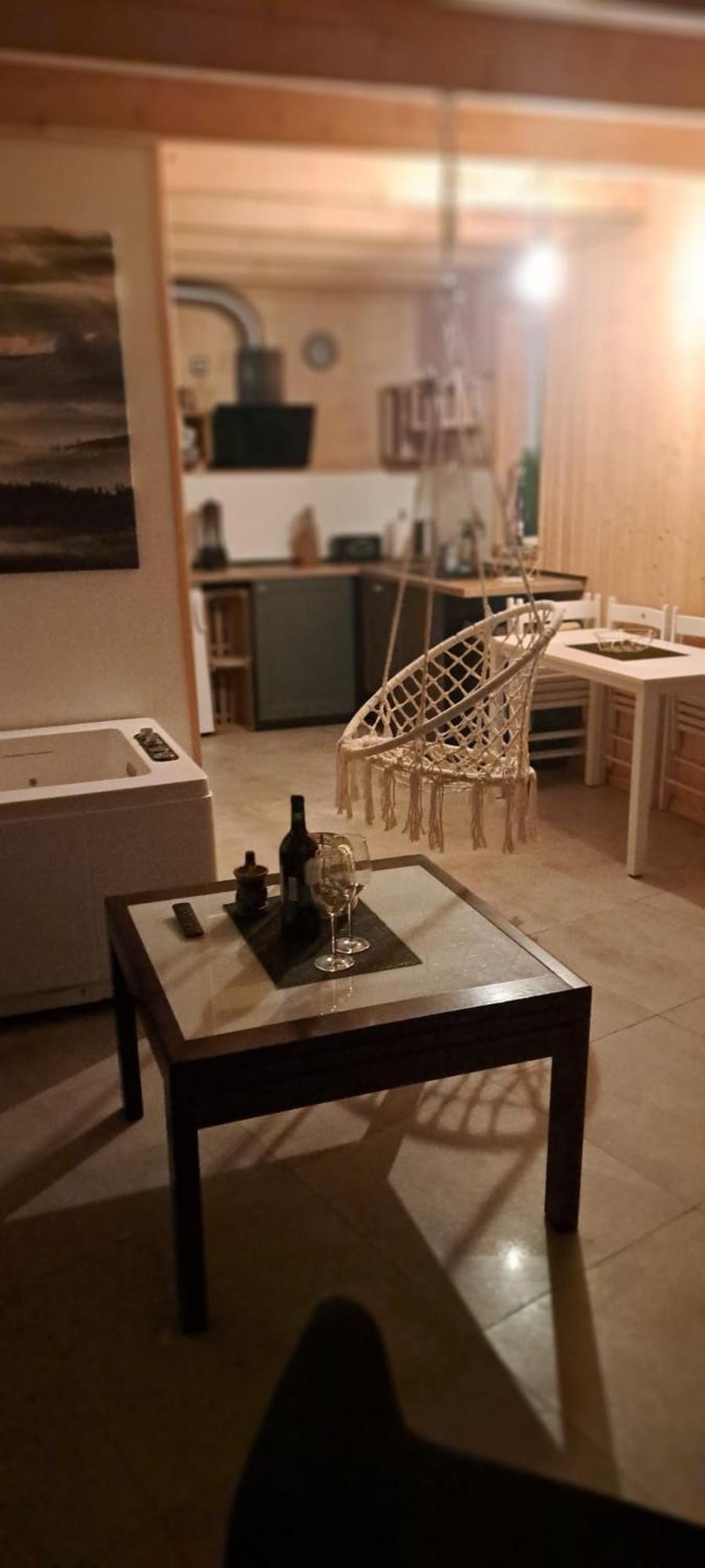 Domek Mecenasa Nieledwia Extérieur photo